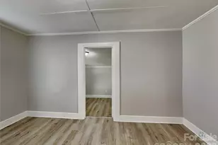 404 E Mills Ave, Mooresville, NC 28115 - Photo 12