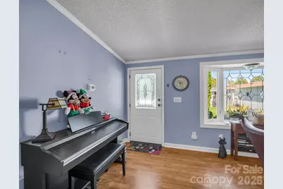 528 Riverwind Drive, Hendersonville, NC 28739 - Photo 12