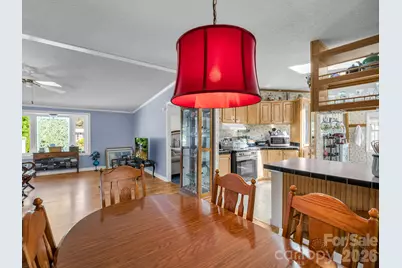 528 Riverwind Drive, Hendersonville, NC 28739 - Photo 16