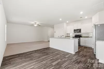 5335 Upton Place, Charlotte, NC 28215 - Photo 8