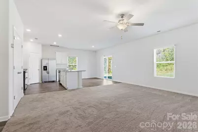 5335 Upton Place, Charlotte, NC 28215 - Photo 6