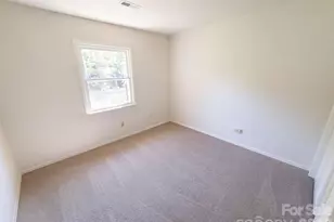 1810 Sabrina Ct, Charlotte, NC 28210 - Photo 10