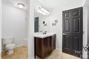 5315 Jocelyn Ln, Charlotte, NC 28269 - Photo 22