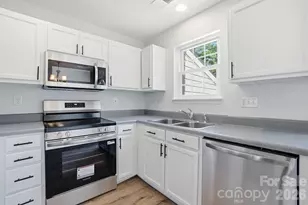 10584 English Setter Way, Charlotte, NC 28269 - Photo 8
