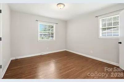 6308 Covecreek Drive, Charlotte, NC 28215 - Photo 16