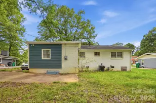 6308 Cove Creek Dr, Charlotte, NC 28215 - Photo 24