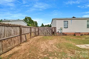 111 Magnolia Gardens Dr, Jacksonville, NC 28540 - Photo 26