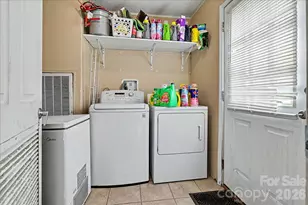 111 Magnolia Gardens Dr, Jacksonville, NC 28540 - Photo 14