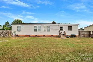 111 Magnolia Gardens Dr, Jacksonville, NC 28540 - Photo 32