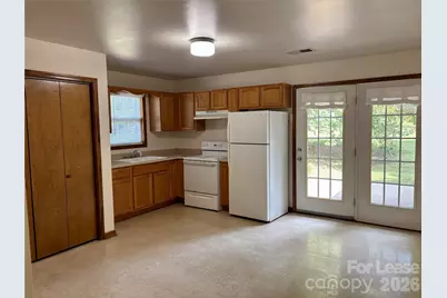1391 Victor Woods Lane #135, Lincolnton, NC 28092 - Photo 4