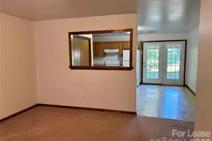 1391 Victor Woods Ln, Lincolnton, NC 28092 - Photo 2