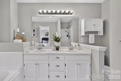 4711 Beech Crest Place, Charlotte, NC 28269 - Photo 24