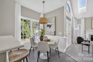 4711 Beech Crest Pl, Charlotte, NC 28269 - Photo 14