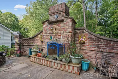 11210 Walking Horse Lane, Charlotte, NC 28215 - Photo 4