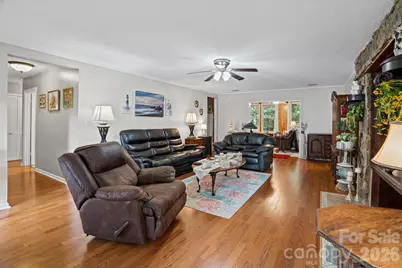 11210 Walking Horse Lane, Charlotte, NC 28215 - Photo 6