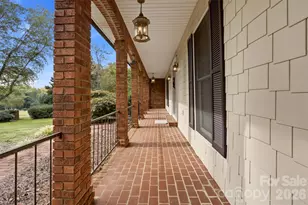 3121 Oakmont Rd, Statesville, NC 28625 - Photo 4