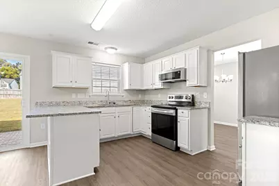 2303 Highland Park Drive, Charlotte, NC 28269 - Photo 14
