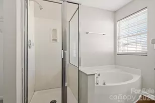 2303 Highland Park Dr, Charlotte, NC 28269 - Photo 32
