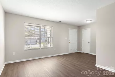 2303 Highland Park Drive, Charlotte, NC 28269 - Photo 4