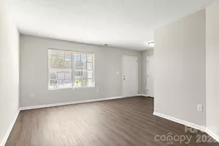 2303 Highland Park Dr, Charlotte, NC 28269 - Photo 10