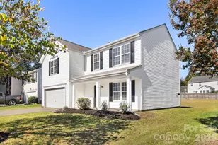 2303 Highland Park Dr, Charlotte, NC 28269 - Photo 2