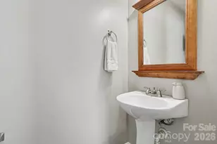 15705 Lakepoint Forest Dr, Charlotte, NC 28278 - Photo 14