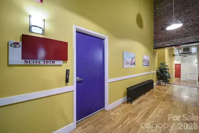 162 S South Street #202B, Gastonia, NC 28052 - Photo 2