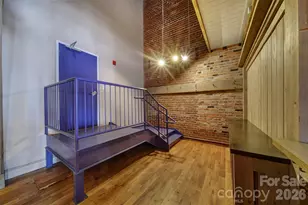 162 S South St, Gastonia, NC 28052 - Photo 4