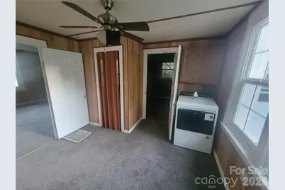 54 Anne Street, Canton, NC 28716 - Photo 18