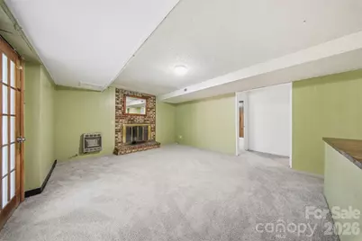 807 N Oakland Street, Dallas, NC 28034 - Photo 32