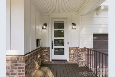 129 S Gardner Avenue, Charlotte, NC 28208 - Photo 4