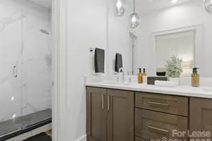 129 S Gardner Ave, Charlotte, NC 28208 - Photo 16