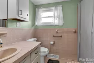 280 Mingus St, Canton, NC 28716 - Photo 16