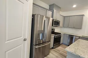 7150 Bentz St, Charlotte, NC 28269 - Photo 4