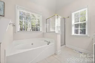 1718 Sanridge Wind Ln, Charlotte, NC 28262 - Photo 16