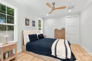 1901 Runnymede Ln, Charlotte, NC 28211 - Photo 24
