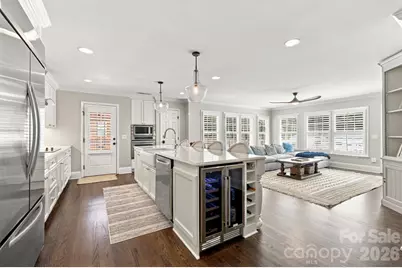 1901 Runnymede Lane, Charlotte, NC 28211 - Photo 2