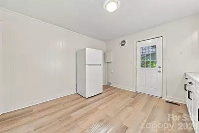 110 Brookside Lane, Morganton, NC 28655 - Photo 6