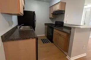 8623 Crows Nest Ln, Charlotte, NC 28226 - Photo 4