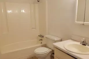 8623 Crows Nest Ln, Charlotte, NC 28226 - Photo 12