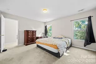2636 Cochrane Dr, Charlotte, NC 28269 - Photo 12