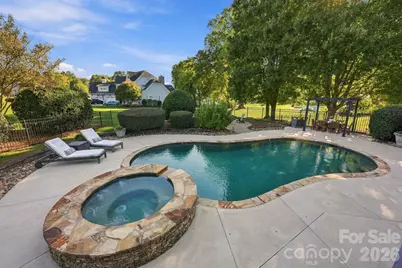105 Kings Crest Drive, Mooresville, NC 28117 - Photo 26
