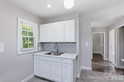 2604 Booker Avenue, Charlotte, NC 28216 - Photo 8