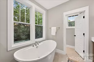 1524 E 35th St, Charlotte, NC 28205 - Photo 36