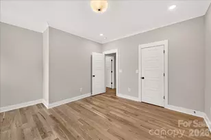1524 E 35th St, Charlotte, NC 28205 - Photo 38