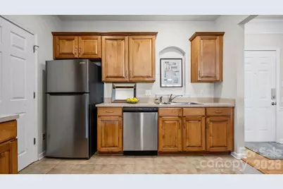 3250 Margellina Drive, Charlotte, NC 28210 - Photo 6