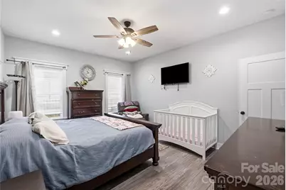 304 E Florida Avenue, Bessemer City, NC 28016 - Photo 18