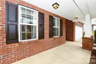 8634 Heartleaf Rd, Charlotte, NC 28227 - Photo 1