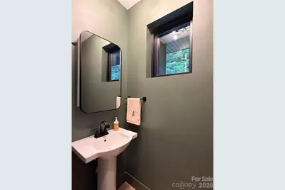 70 Knobby Lane, Franklin, NC 28734 - Photo 14