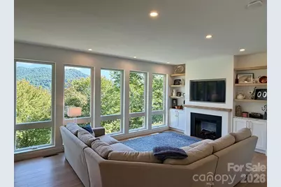 70 Knobby Lane, Franklin, NC 28734 - Photo 6